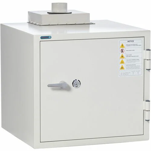 Phoenix Battery Commander Safe - 3.20 ft³ - Key Lock - Explosive Resistant, Fire Resistant, Heat Resistant - for Document - Internal Size 17.50" Height x 20" Width x 15.70" Depth - Overall Size 27.3" Height x 27.3" Width x 28" Depth - White - Steel