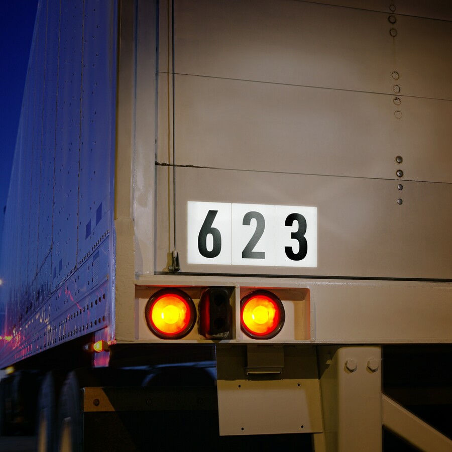 AVE61583